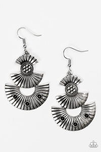 Far East-Black - Jewelry with Erin Binford